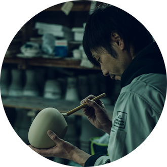 職人による手作業