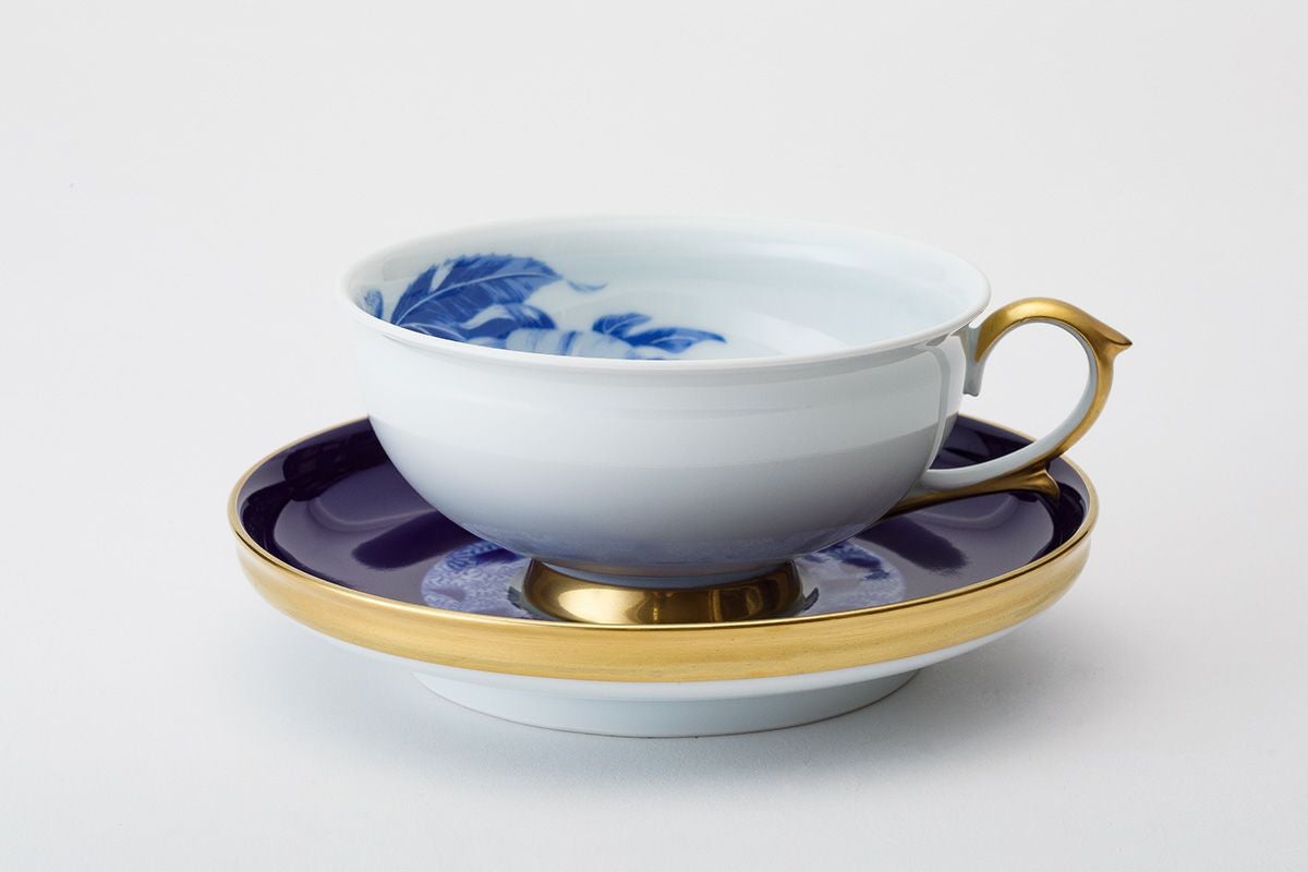 深川製磁 オリエンタルブルー 高台珈琲椀皿 カップ＆ソーサー オリエンタルブルー 紅茶碗皿 | 有田焼 深川製磁｜公式オンラインストア