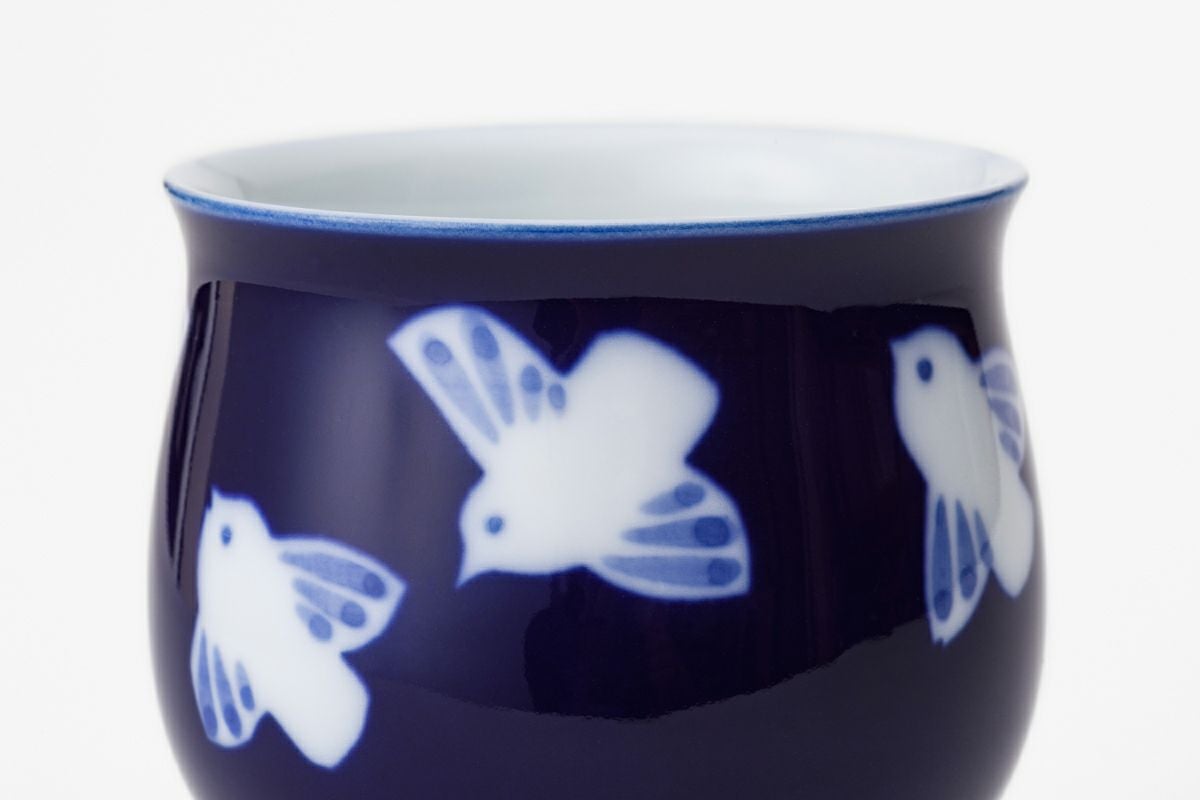 ふくら雀 花型ワインカップ | 有田焼 深川製磁｜公式オンラインストア