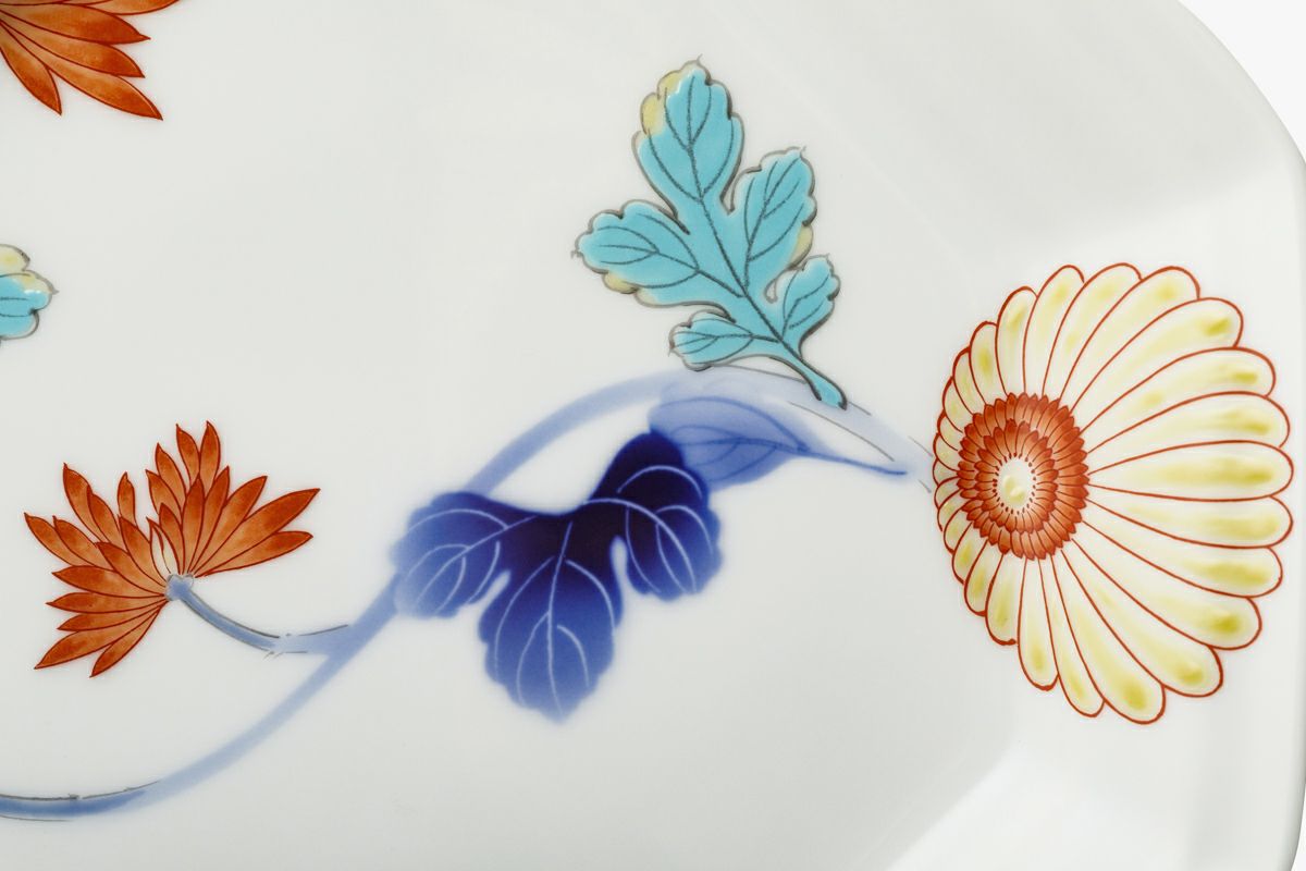 【値下げ】深川製磁　色絵菊花紋　六角盛皿　大皿 深川製磁｜公式オンラインストア 有田焼 | 八角紅茶碗皿 色絵菊花紋 食器
