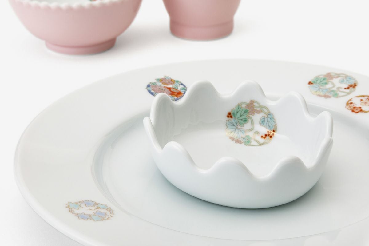 深川製磁 ひめ丸紋 和菓子皿揃(５枚) ひめ丸紋 お子様揃 | 有田焼 深川製磁｜公式オンラインストア