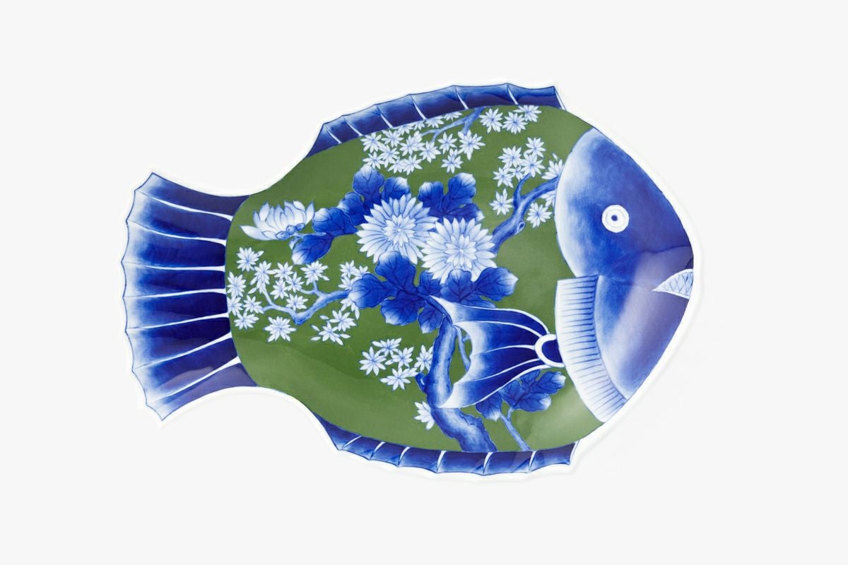 染付菊絵 魚型皿 | 有田焼 深川製磁｜公式オンラインストア