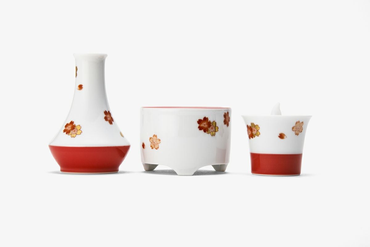 赤絵さくら 三具足 | 有田焼 深川製磁｜公式オンラインストア