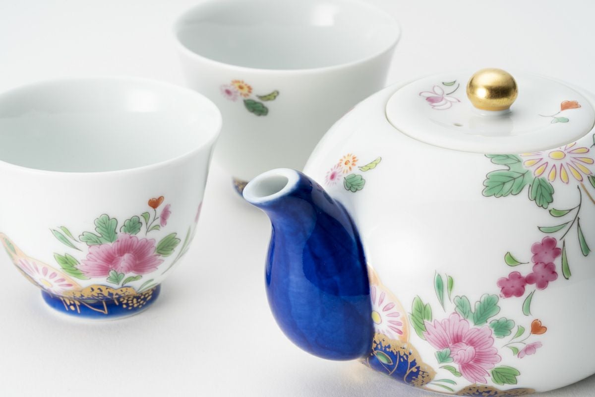 染錦絢爛草花絵 玉露急須 | 有田焼 深川製磁｜公式オンラインストア