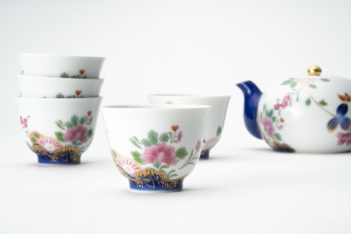 染錦絢爛草花絵 煎茶碗揃 | 有田焼 深川製磁｜公式オンラインストア
