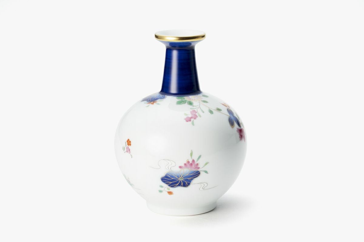 深川製磁 深川製 花瓶 染錦絢爛草花絵 花器 フラワーベース 染錦絢爛草花絵 鶴首花生 | 有田焼 深川製磁｜公式オンラインストア