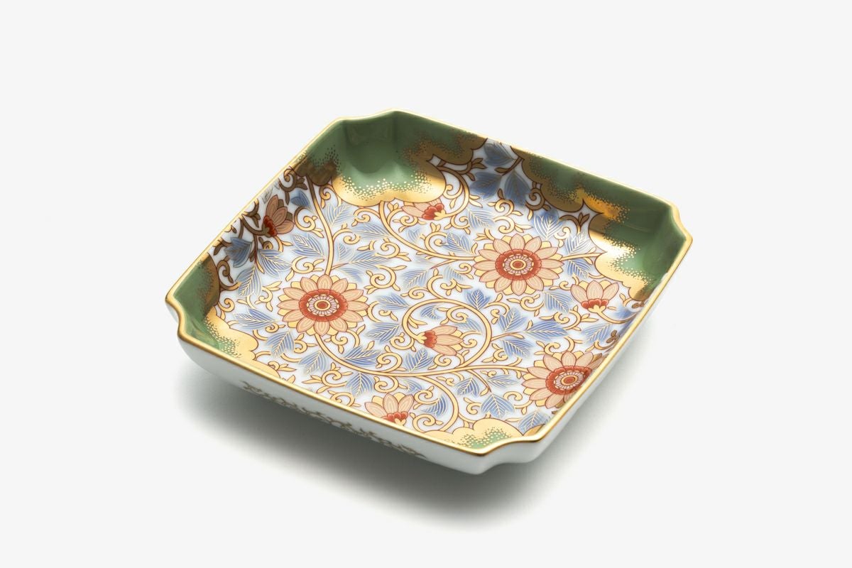有田焼 陶板額装 金彩草花 ミニミニ陶額 金彩赤富士桜絵 | 金龍窯 有田焼通販 online shop
