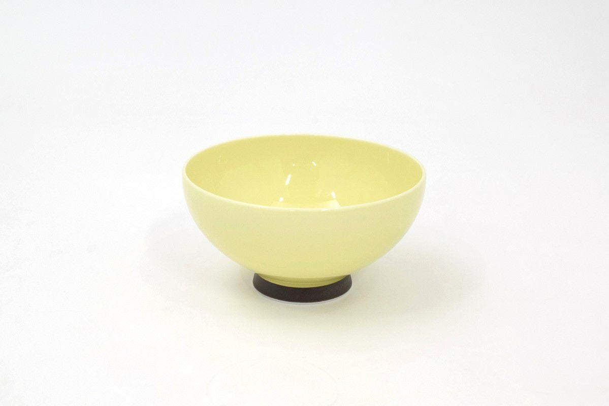 深川製磁　黄色ウサギ　飯碗 セット 食卓に楽しい、可愛いを運ぶ「うさぎ」シリーズ | 特集 | 有田焼 深川