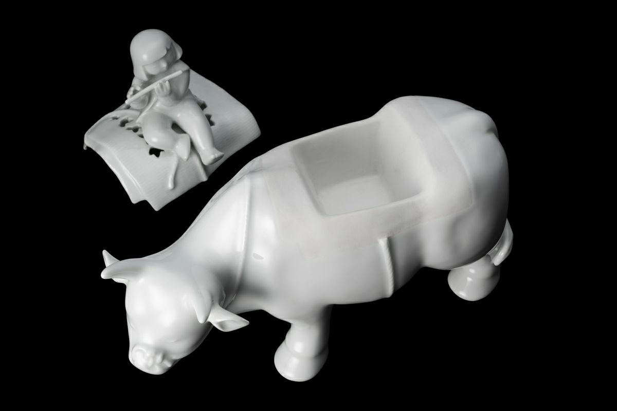 白磁牧童牛 置物 | 有田焼 深川製磁｜公式オンラインストア