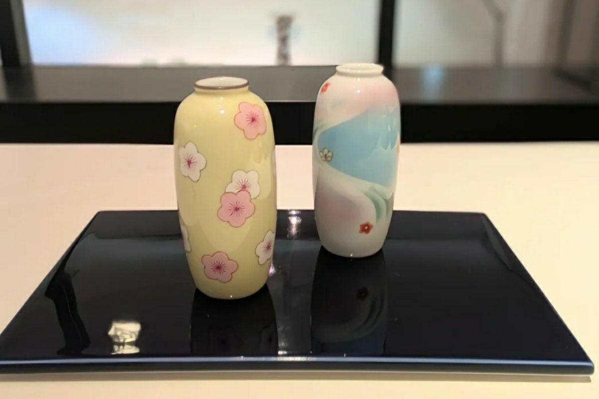 流水小花散らし みちのく3号花生（高9.5cmミニ花生） | 有田焼 深川製