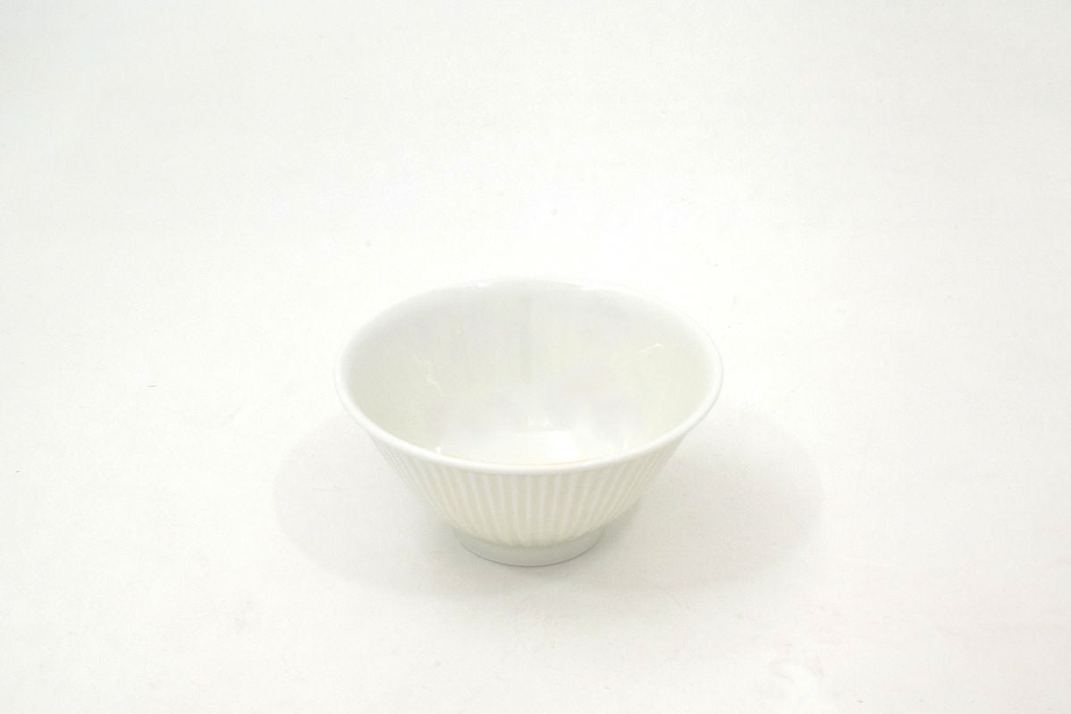 なごみ色 なごみリンゴ 飯碗 | 有田焼 深川製磁｜公式オンラインストア